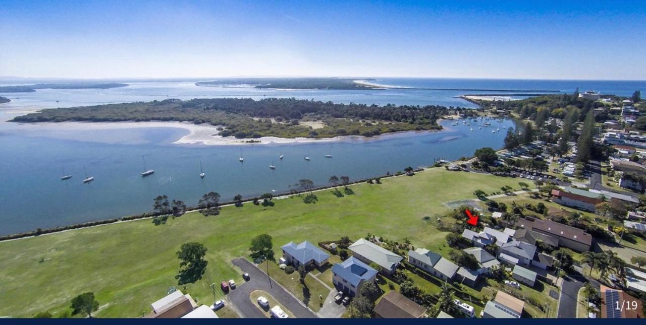 The Boathouse Yamba Exterior foto